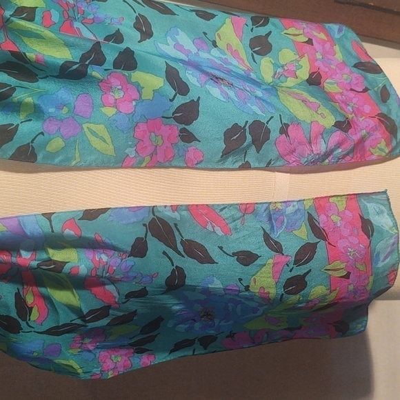 Blue and Magenta Floral Pattern Teal Scarf - Picture 2 of 4